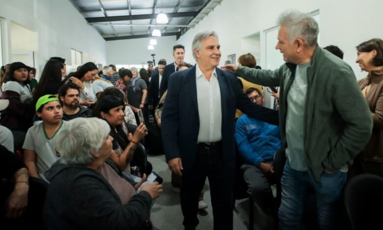 El Gobernador Llaryora en la recorrida por el Departamento Pocho