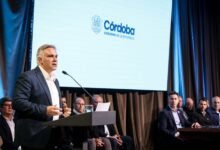 Intendentes y gobernador de Córdoba reunidos para discutir la situación de los subsidios al gas