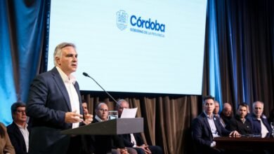 Intendentes y gobernador de Córdoba reunidos para discutir la situación de los subsidios al gas