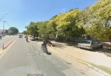Tráfico en la ciudad de Córdoba con obras de construcción