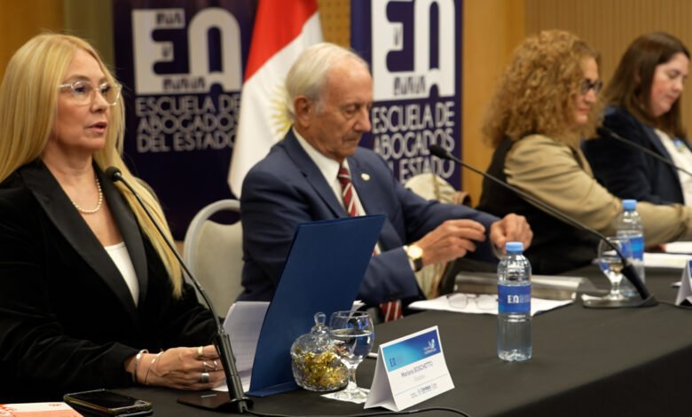 Imagen de la Escuela de Abogados del Estado en una conferencia sobre procedimiento administrativo