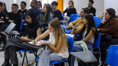 Funcionarios y agentes de gobiernos locales participan en un taller sobre comunicación pública efectiva