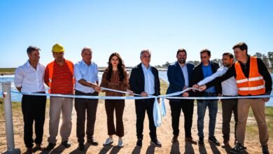 Imagen de la inauguración de la planta depuradora de líquidos cloacales en Laboulaye