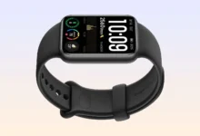 Imagen de la Xiaomi Smart Band 10 Pro con su pantalla AMOLED y diseño elegante