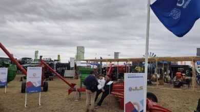 Imagen de maquinaria agrícola en un campo de Córdoba