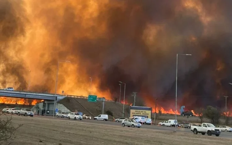 Incendio forestal en Córdoba, Argentina