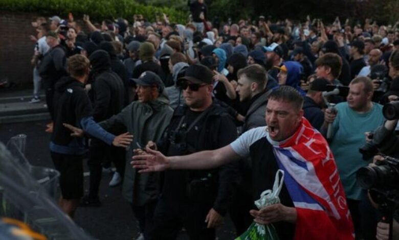 Imagen de la protesta por la muerte de Henry Nowak en el Reino Unido