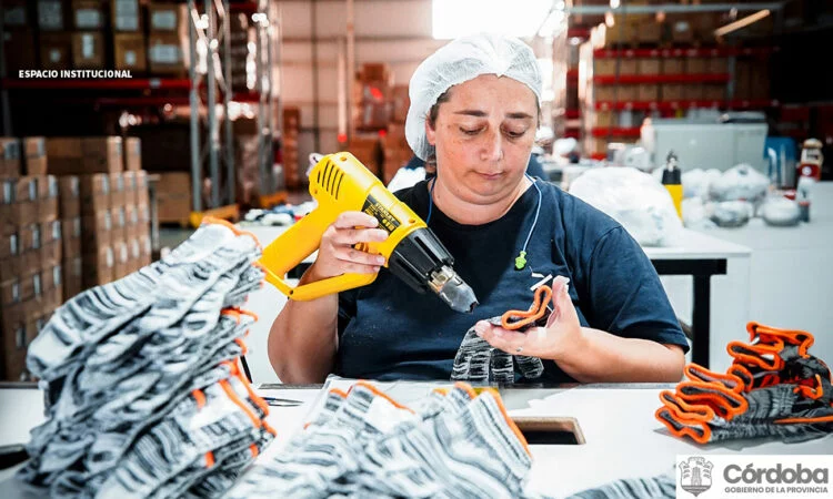 Imagen de lanzamiento del Programa Empleo +26
