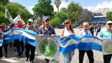Reunión entre el arzobispo Rossi y el Foro Solidario Córdoba