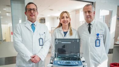 Imagen del nuevo ecógrafo portátil en la Unidad de Terapia Intensiva del Hospital Córdoba
