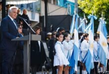 Desfile cívico-militar en Bell Ville por el Día de la Bandera