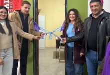Inauguración de un Punto Mujer en Córdoba, con autoridades y mujeres de la comunidad.