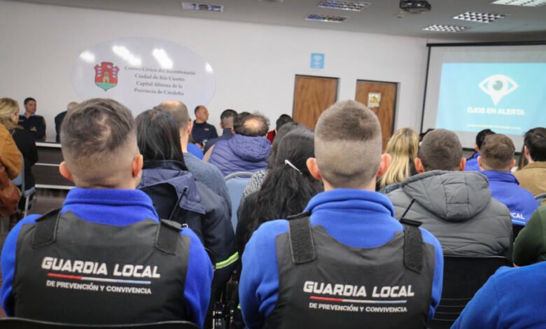 Aspirantes a Guardias Locales durante el acto de apertura del diplomado en Río Cuarto