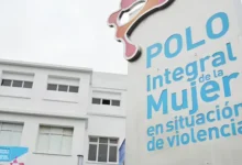 Trabajadoras del Polo de la Mujer en Córdoba protestando contra el monotributo