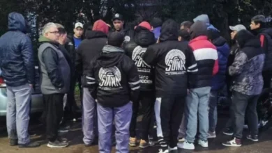 Protesta de trabajadores del sector neumáticos en Fábrica Ruiz