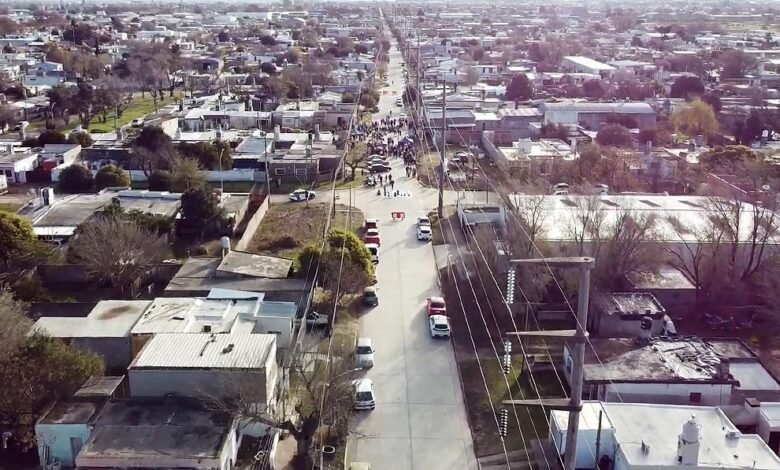 Inauguración de nuevas cuadras de pavimento en Río Cuarto
