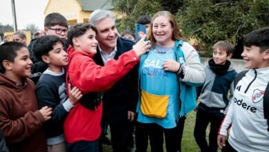 Llaryora en la inauguración de la obra de gas natural en Las Acequias