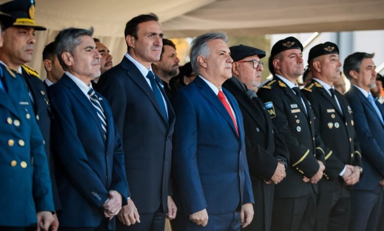 Gobernador Martín Llaryora en el acto de juramento de fidelidad