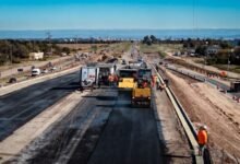 Imagen del altonivel en construcción sobre la Ruta Nacional 19 en Malvinas Argentinas