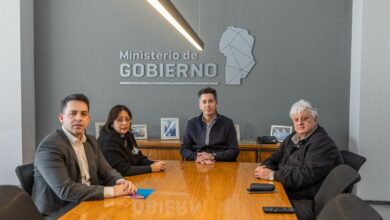 Imagen de camiones cisterna y vehículos de carga para comunidades regionales de Córdoba