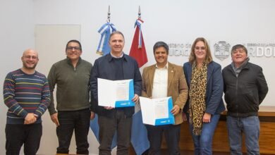 Firma del convenio entre el Ministerio de Educación y la Cámara del Comercio Automotor de Córdoba