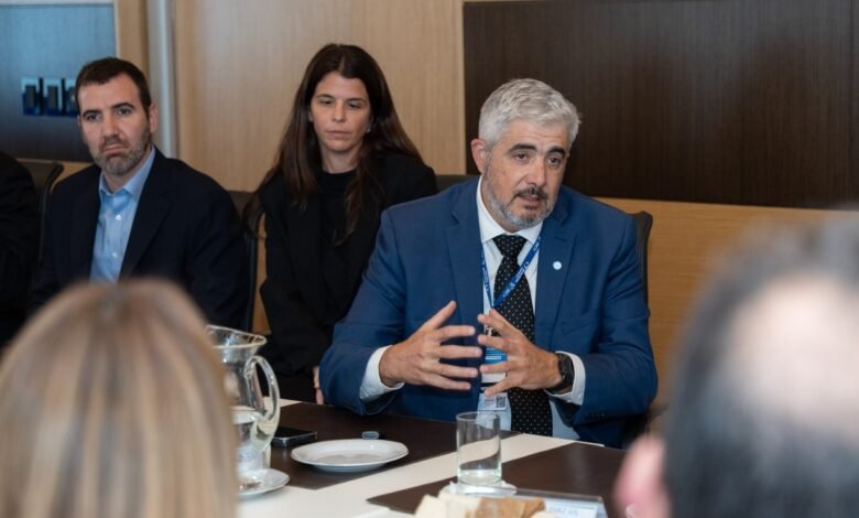 Reunión del Ministro de Salud con autoridades de la Cámara Argentina de Especialidades Medicinales