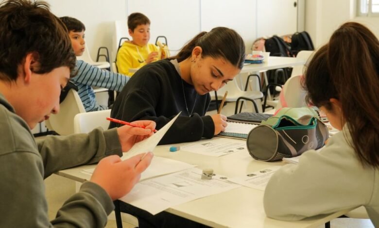 Estudiantes participando en la Olimpiada Cordobesa de Matemática