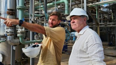 Imagen de una fábrica en Córdoba, Argentina, simbolizando el desarrollo industrial