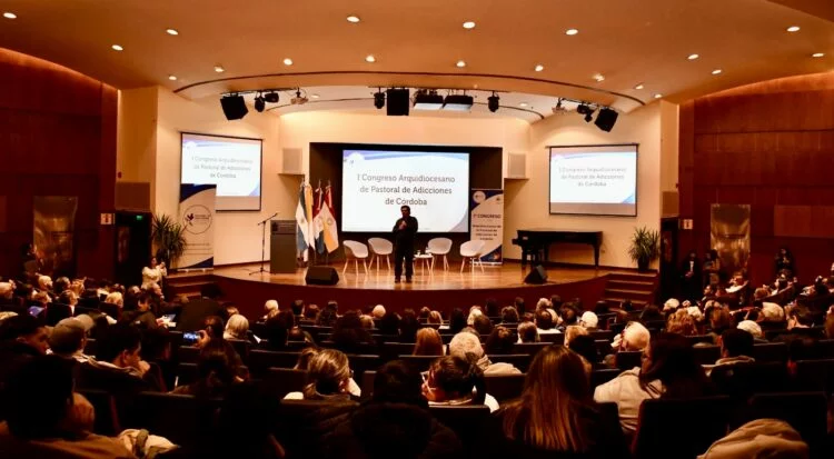 Imágenes del 2° Congreso Arquidiocesano de la Pastoral de Adicciones en Córdoba