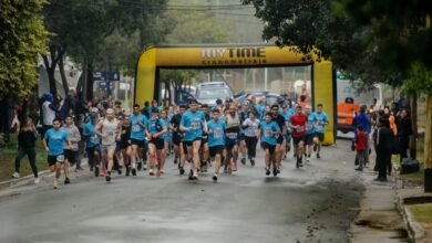 Corredores participando en el Eco Trail en Saldán