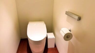 Imagen de un washlet instalado en un inodoro