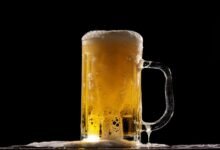 Una cerveza sin alcohol en un vaso