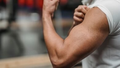 Gráfica que muestra la disminución de los niveles de testosterona en los últimos 50 años