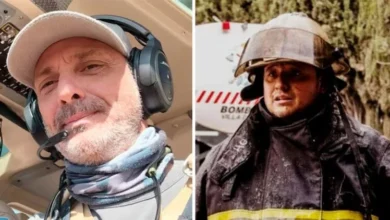 Imagen de un helicóptero de combate de incendios forestales en vuelo