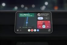 Imagen de un vehículo con Android Auto mostrando el velocímetro