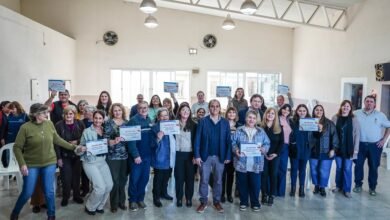 Entrega de aportes económicos a instituciones en Chucul y Las Acequias