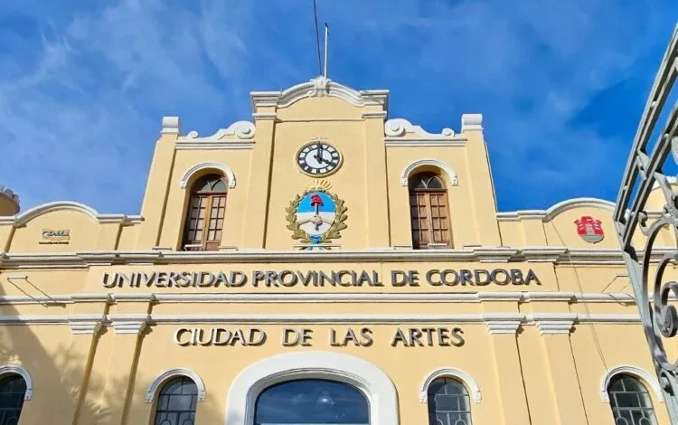 Edificio principal de la Universidad Provincial de Córdoba