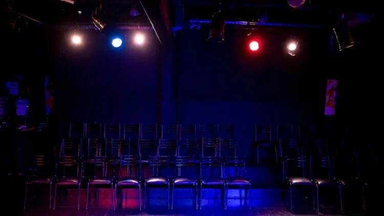 Fachada de un teatro independiente en Córdoba, Argentina