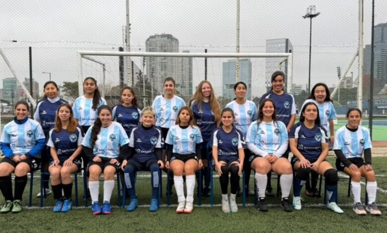 Las Murciélagas en entrenamiento para la Copa América