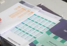 Estudiantes de sexto grado de primaria participando en las pruebas Aprender 2025