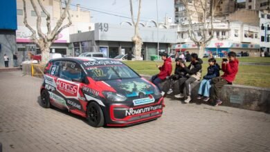 Turismo Pista en Río Cuarto, autos de competición en la pista