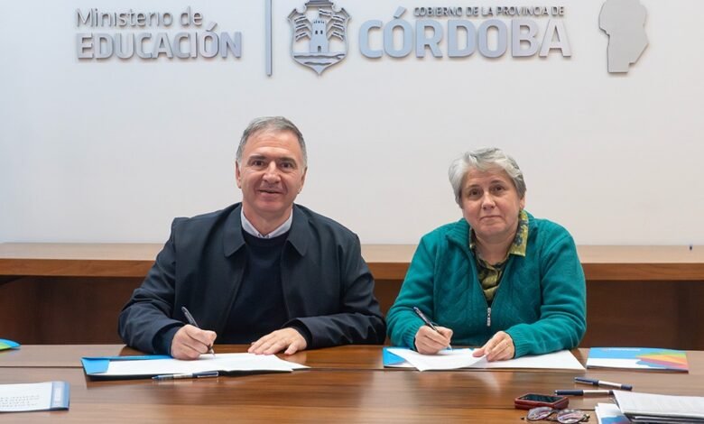 Firma del convenio entre Córdoba y Buenos Aires para mejorar la educación
