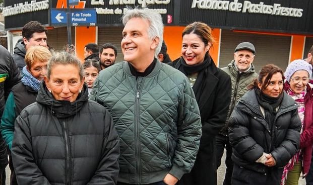 Imagen de las obras de bacheo y rehabilitación en el barrio Marqués de Sobremonte
