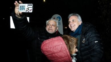 Inauguración de la iluminación de la Plaza Soldado Aeronáutico en Córdoba