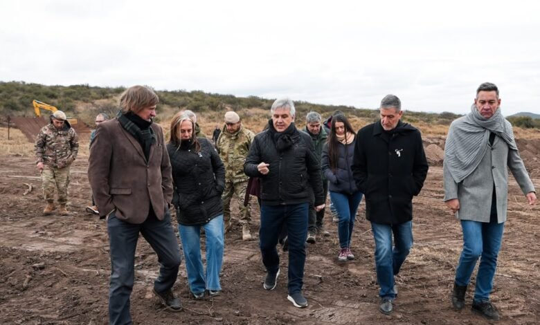 El gobernador Llaryora en el sitio de La Perla