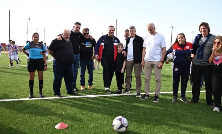 Inauguración de la nueva cancha de césped sintético del Club Atlético Las Palmas
