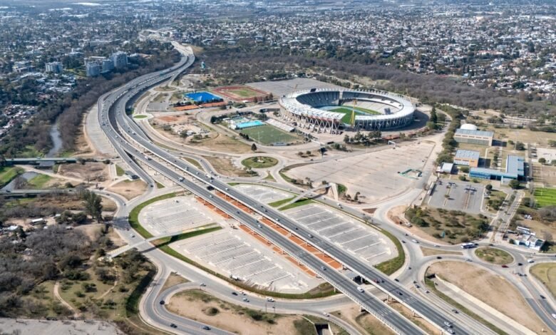 Imagen de las nuevas playas de estacionamiento en el Estadio Mario Alberto Kempes