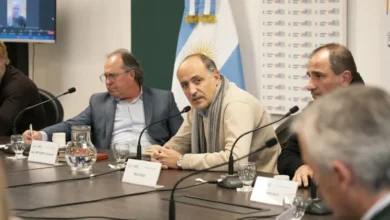 Imagen de maquinaria agrícola en un campo de Córdoba