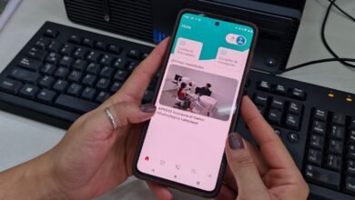 Imagen de la aplicación móvil APROSS en un teléfono inteligente