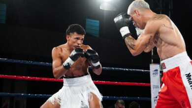 Imagen de boxeadores en acción durante una velada del programa Futuros Campeones Cordobeses